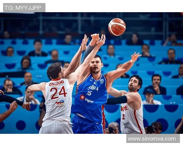 塞尔维亚男篮迎战比利时队争夺欧洲篮球赛重要胜利